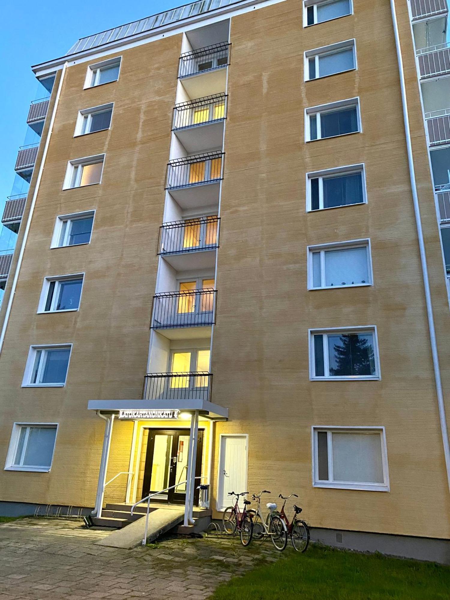 Beautiful 2 Bedroom & Free Parking Apartment